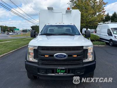 2017 Ford Super Duty F-550 Cab Chassis XL Regular Cab DRW - zdjęcie 3 z 63 - miniatura