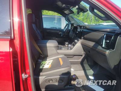 2024 GMC Sierra 1500 AT4 Crew Cab Short Bed 4SB - zdjęcie 8 z 18 - miniatura