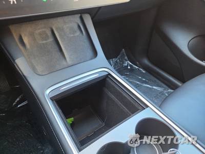2021 Tesla Model Y Long Range - zdjęcie 64 z 66 - miniatura