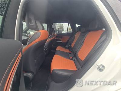 2025 Mercedes-Benz GLC 300 - zdjęcie 13 z 31 - miniatura