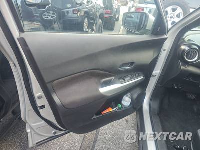 2019 Nissan Kicks SV - zdjęcie 9 z 23 - miniatura