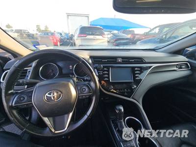 2018 Toyota Camry XSE - zdjęcie 11 z 28 - miniatura
