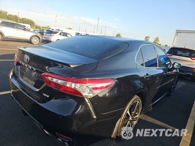 2018 Toyota Camry XSE - zdjęcie 4 z 28 - miniatura