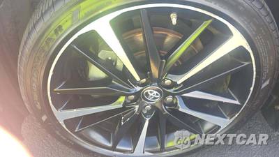 2018 Toyota Camry XSE - zdjęcie 23 z 28 - miniatura