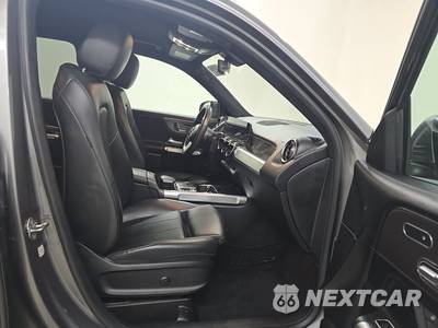 2020 Mercedes-Benz GLB 250 - zdjęcie 8 z 26 - miniatura