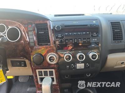 2008 Toyota Sequoia Limited - zdjęcie 11 z 26 - miniatura