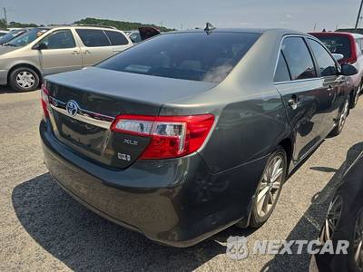 2013 Toyota Camry Hybrid XLE - zdjęcie 4 z 36 - miniatura
