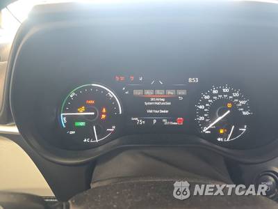 2025 Toyota Sienna XLE 8-Passenger 120.5" WB - zdjęcie 12 z 40 - miniatura