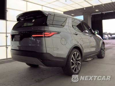 2025 Land Rover Discovery S - zdjęcie 4 z 24 - miniatura