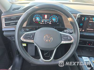 2025 Volkswagen Atlas 2.0T SE w/Technology - zdjęcie 10 z 39 - miniatura