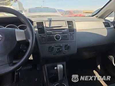 2012 Nissan Versa 1.8 S Hatchback - zdjęcie 11 z 53 - miniatura