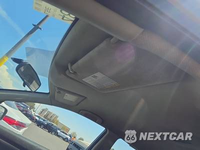2012 Nissan Versa 1.8 S Hatchback - zdjęcie 18 z 53 - miniatura