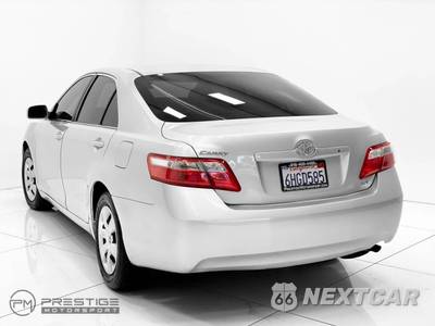 2009 Toyota Camry - zdjęcie 4 z 50 - miniatura