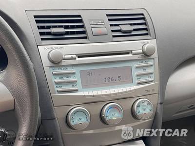 2009 Toyota Camry - zdjęcie 50 z 50 - miniatura