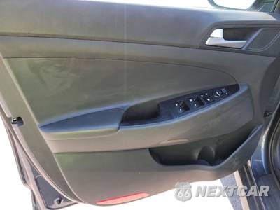 2019 Hyundai Tucson SEL - zdjęcie 9 z 21 - miniatura