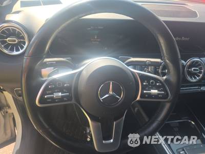 2021 Mercedes-Benz GLB 250 4MATIC - zdjęcie 10 z 21 - miniatura