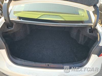 2013 Toyota Avalon Limited - zdjęcie 16 z 24 - miniatura