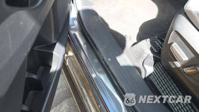 2025 Toyota Sienna LE 8-Passenger 120.5" WB - zdjęcie 30 z 32 - miniatura