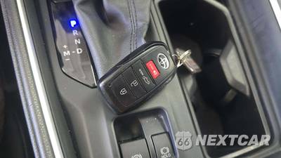2025 Toyota Grand Highlander XLE - zdjęcie 22 z 37 - miniatura