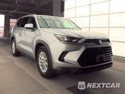 2025 Toyota Grand Highlander XLE - zdjęcie 3 z 37 - miniatura
