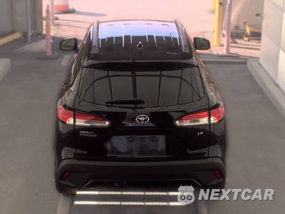 2025 Toyota Corolla Cross LE - zdjęcie 5 z 29 - miniatura