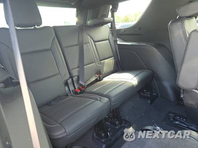 2025 GMC Yukon Denali 5SA - zdjęcie 14 z 24 - miniatura