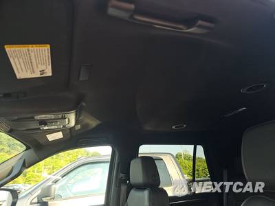 2025 Chevrolet Tahoe LT 1LT - zdjęcie 18 z 27 - miniatura