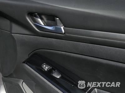 2024 Nissan Altima SR - zdjęcie 32 z 34 - miniatura