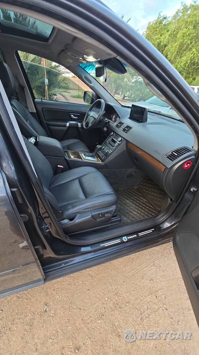 2011 Volvo XC90 3.2 - zdjęcie 46 z 50 - miniatura