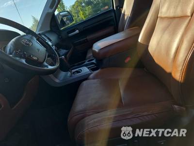 2011 Toyota Tundra Limited Crew Cab Short Bed - zdjęcie 13 z 23 - miniatura