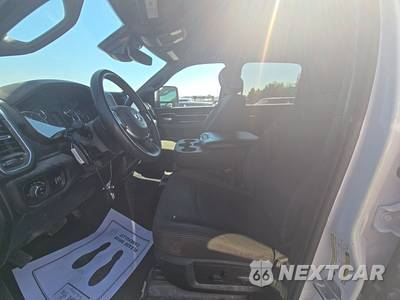 2025 Ram 2500 Big Horn Crew Cab Medium Bed - zdjęcie 7 z 19 - miniatura