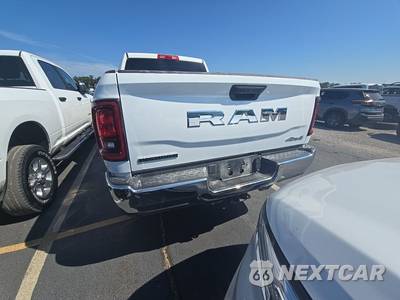 2025 Ram 2500 Big Horn Crew Cab Medium Bed - zdjęcie 5 z 19 - miniatura