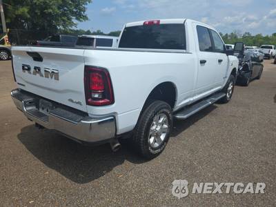 2026 Ram 2500 Big Horn Crew Cab Medium Bed - zdjęcie 4 z 23 - miniatura