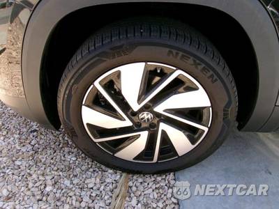 2025 Volkswagen Atlas 2.0T SE w/Technology - zdjęcie 12 z 21 - miniatura