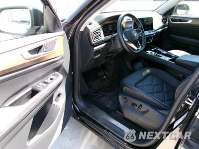 2025 Volkswagen Atlas 2.0T SE w/Technology - zdjęcie 17 z 21 - miniatura