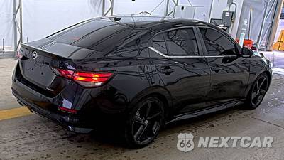 2023 Nissan Sentra SR - zdjęcie 4 z 54 - miniatura