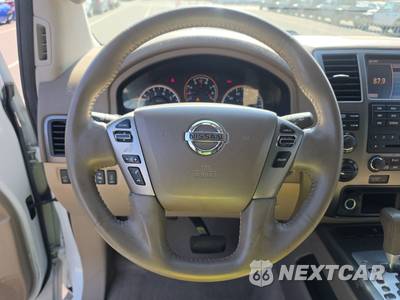 2014 Nissan Armada SV - zdjęcie 10 z 28 - miniatura