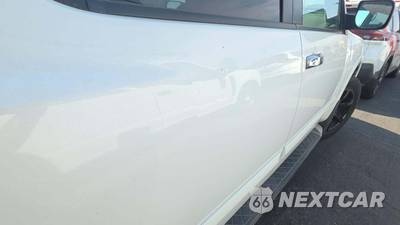 2014 Nissan Armada SV - zdjęcie 22 z 28 - miniatura