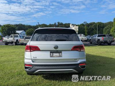 2022 Volkswagen Taos SE - zdjęcie 4 z 16 - miniatura