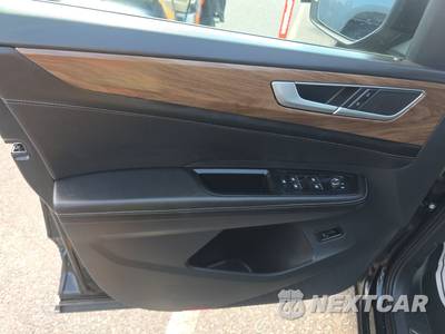 2025 Volkswagen Atlas 2.0T SE w/Technology - zdjęcie 15 z 26 - miniatura