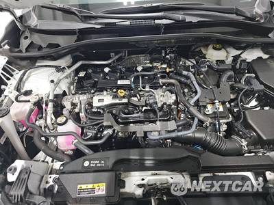 2026 Toyota Corolla Cross Hybrid SE - zdjęcie 15 z 22 - miniatura