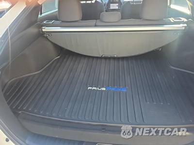 2021 Toyota Prius Prime LE - zdjęcie 19 z 22 - miniatura