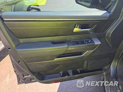 2023 Toyota Tundra SR5 Crew Cab Short Bed - zdjęcie 9 z 27 - miniatura