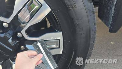 2024 GMC Sierra 3500 Denali HD Crew Cab Medium Bed - zdjęcie 26 z 29 - miniatura