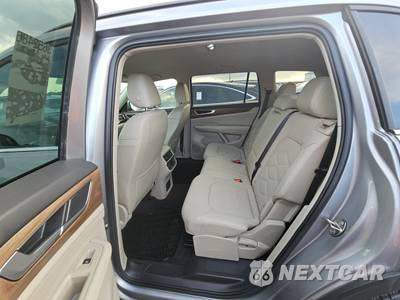 2024 Volkswagen Atlas 2.0T SE - zdjęcie 13 z 22 - miniatura