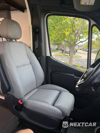 2019 Mercedes-Benz Sprinter 3500XD Cab Chassis - zdjęcie 16 z 19 - miniatura