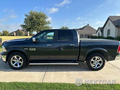 2017 Ram 1500 Laramie Crew Cab Short Bed - zdjęcie 8 z 18 - miniatura