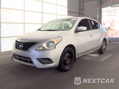 2019 Nissan Versa Sedan SV - zdjęcie 1 z 34 - miniatura