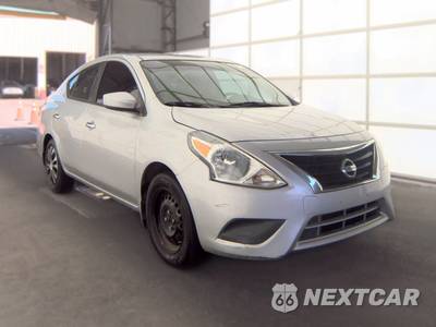 2019 Nissan Versa Sedan SV - zdjęcie 3 z 34 - miniatura