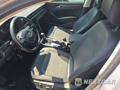 2020 Volkswagen Passat 2.0T R-Line - zdjęcie 7 z 46 - miniatura